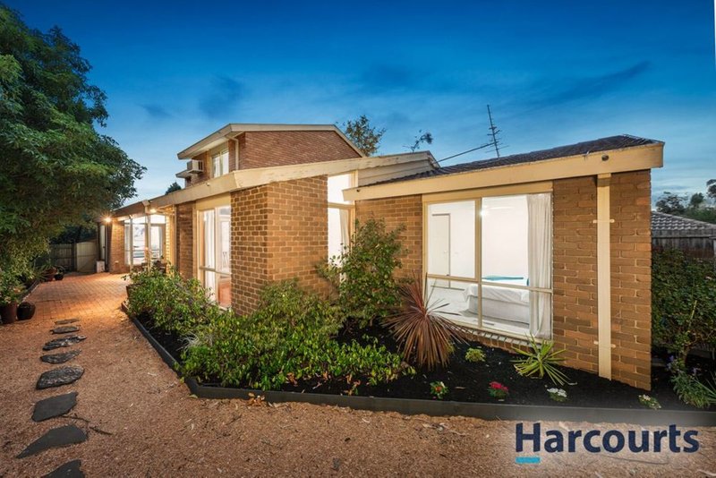 Photo - 90 Amersham Drive, Wantirna VIC 3152 - Image 12