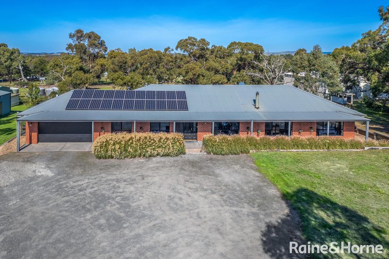 Photo - 90 Amess Road, Riddells Creek VIC 3431 - Image 2