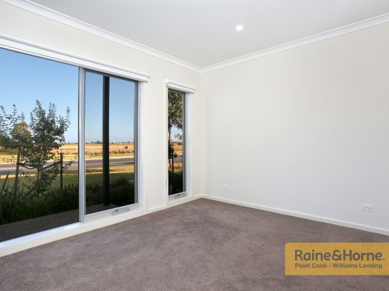 Photo - 90 Ashcroft Avenue, Williams Landing VIC 3027 - Image 2