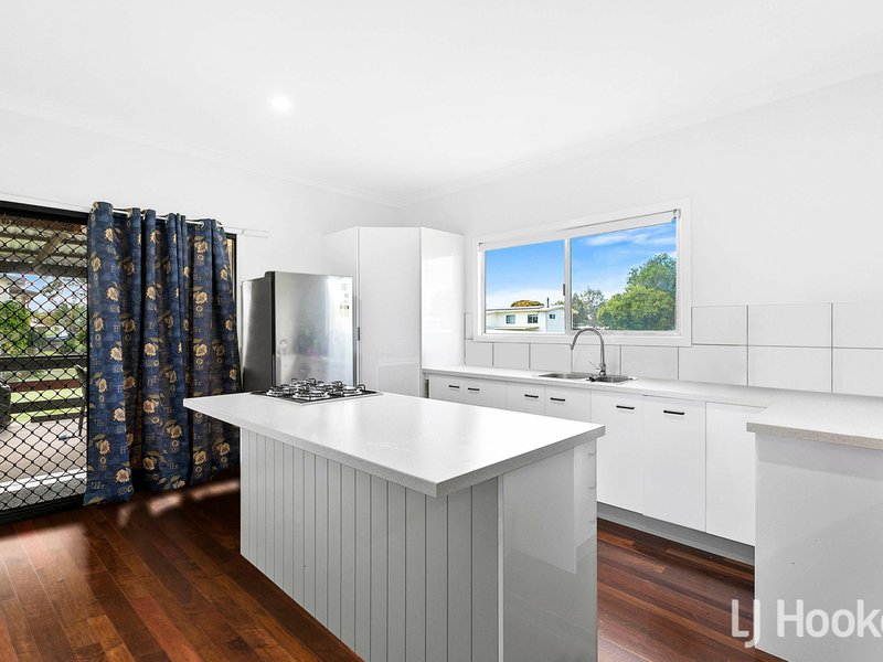 Photo - 90 Banana Street, Granville QLD 4650 - Image 2