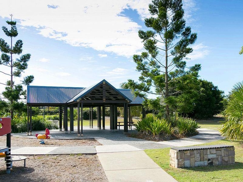 Photo - 90 Barramundi Drive, Burrum Heads QLD 4659 - Image 8