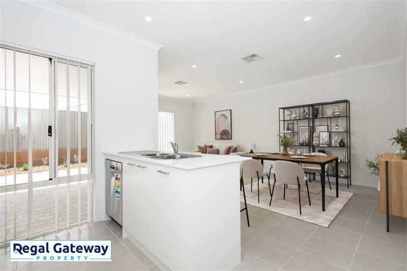 Photo - 90 Bindarri Grove, Wandi WA 6167 - Image 5