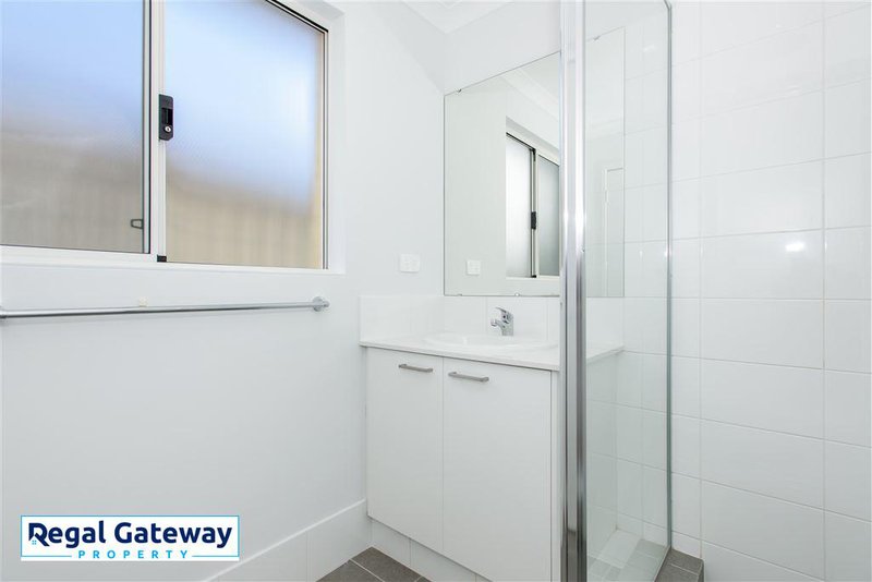 Photo - 90 Bindarri Grove, Wandi WA 6167 - Image 12