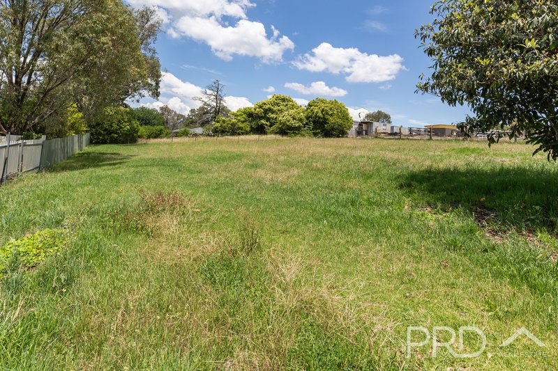 Photo - 90 Broughton Street, Tumut NSW 2720 - Image 18