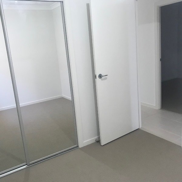 Photo - 90 Buchan Avenue, Edmondson Park NSW 2174 - Image 6