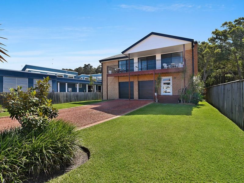 Photo - 90 Budgewoi Road, Noraville NSW 2263 - Image 2