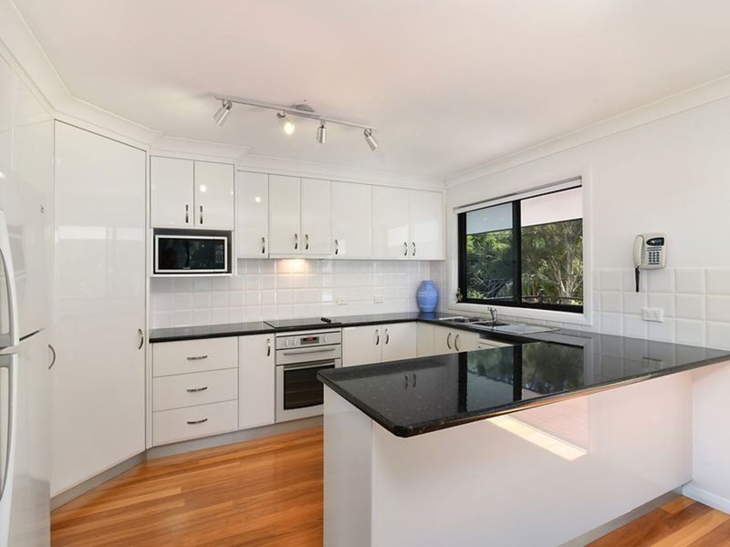 Photo - 90 Budgewoi Road, Noraville NSW 2263 - Image 7