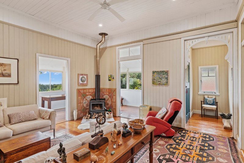 Photo - 90 Contour Road, Tamborine Mountain QLD 4272 - Image 1
