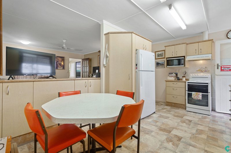 Photo - 90 Cutbush Rd , Everton Park QLD 4053 - Image 7