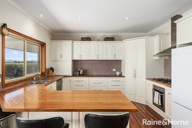 Photo - 90 Donnelly Road, Kyneton VIC 3444 - Image 11