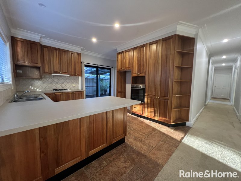 Photo - 90 Edward Street, Orange NSW 2800 - Image 6