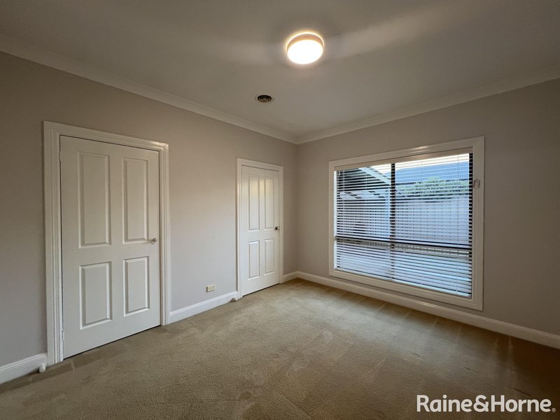 Photo - 90 Edward Street, Orange NSW 2800 - Image 11