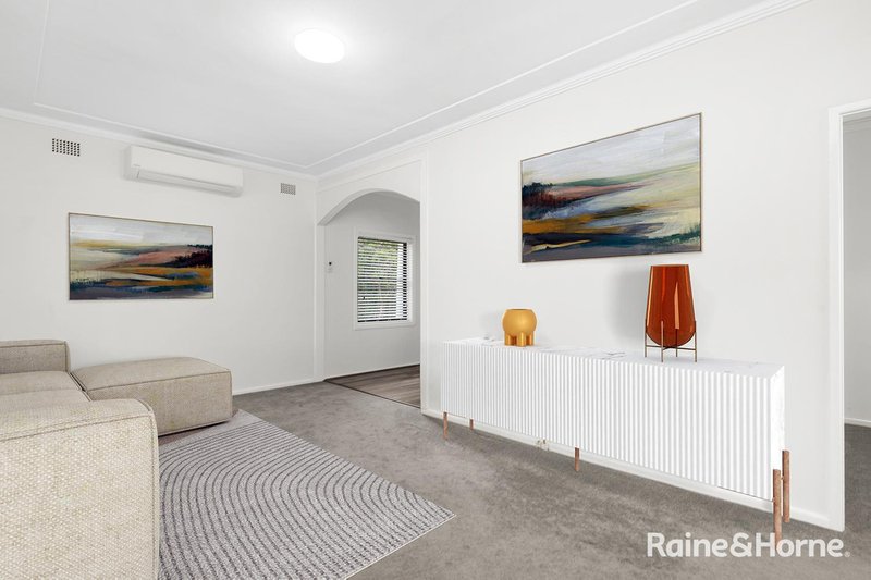 Photo - 90 Floraville Road, Floraville NSW 2280 - Image 7