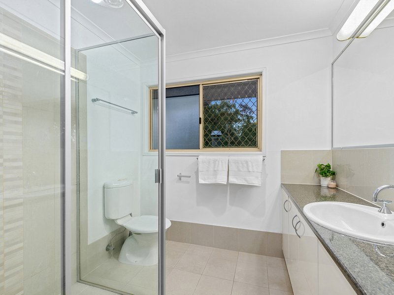 Photo - 90 Galaxy Street, Bridgeman Downs QLD 4035 - Image 11