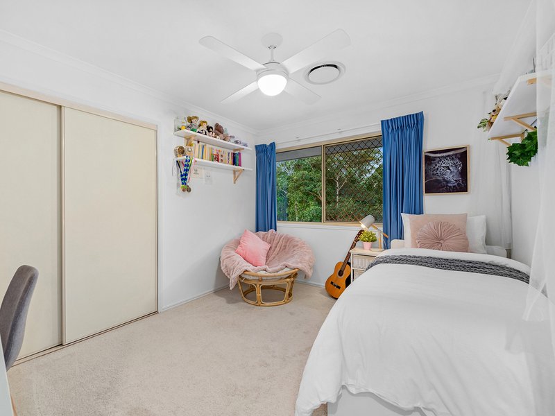 Photo - 90 Galaxy Street, Bridgeman Downs QLD 4035 - Image 12