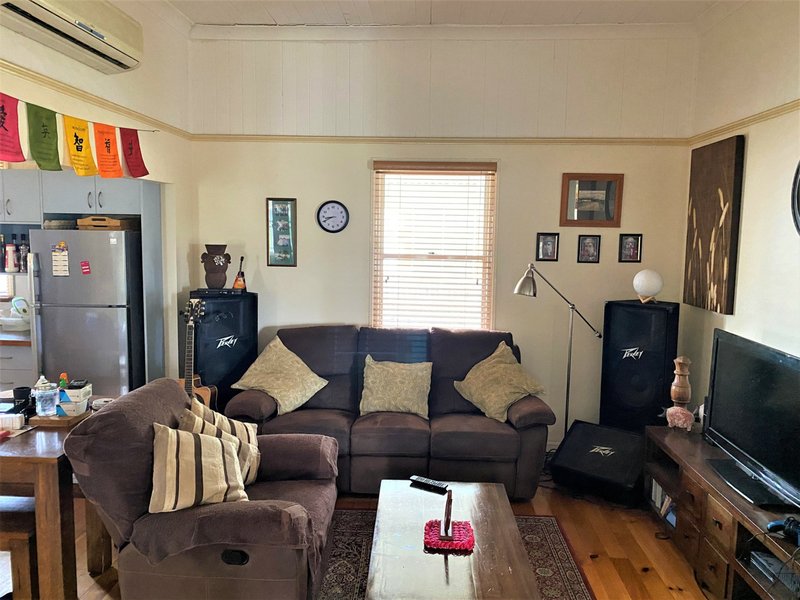 Photo - 90 Haly Street, Kingaroy QLD 4610 - Image 4