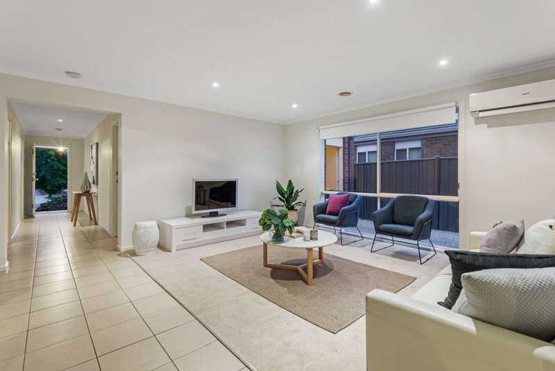 Photo - 90 Hatchlands Drive, Deer Park VIC 3023 - Image 2