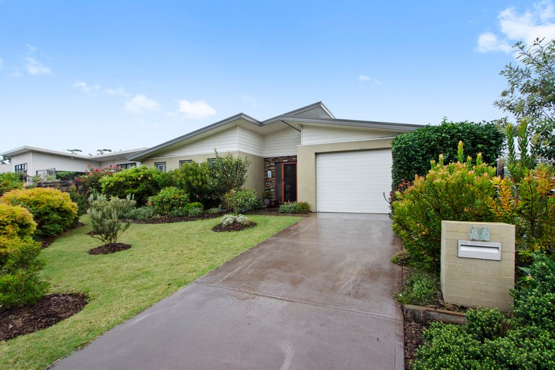 90 Heath Street, Broulee NSW 2537