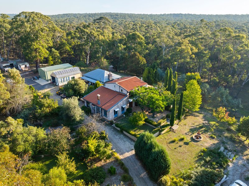 Photo - 90 Henrys Road, Glenlyon VIC 3461 - Image 10