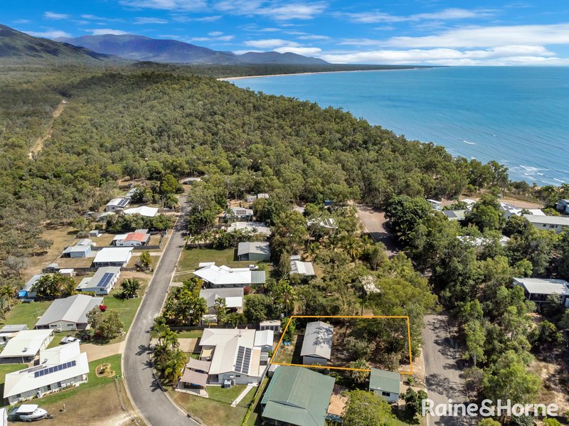 Photo - 90 Herald Street, Toomulla QLD 4816 - Image 12