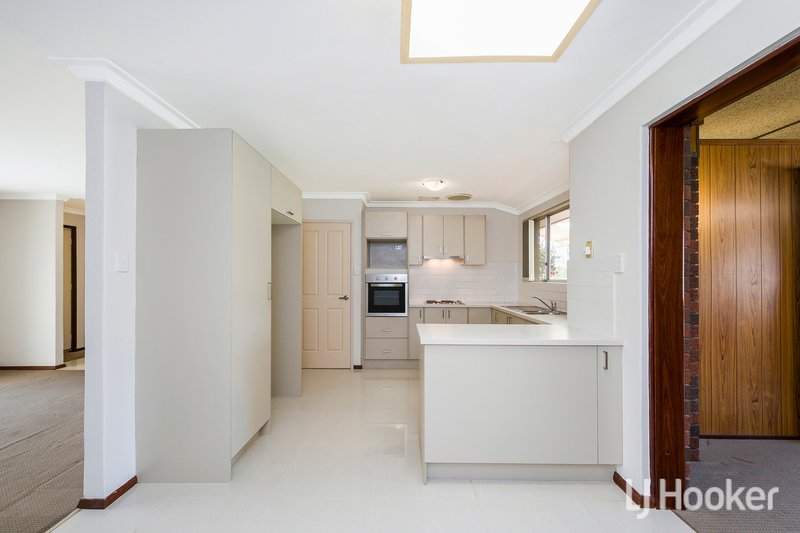Photo - 90 Hume Road, Thornlie WA 6108 - Image 3
