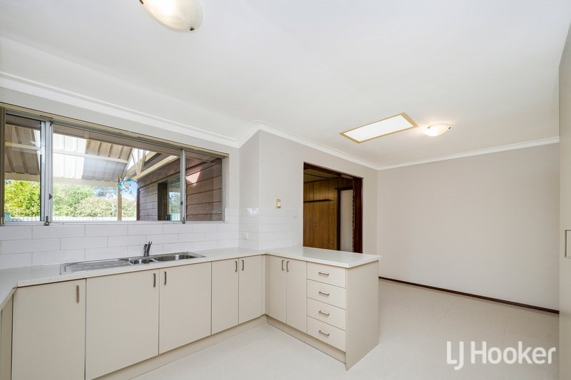 Photo - 90 Hume Road, Thornlie WA 6108 - Image 5