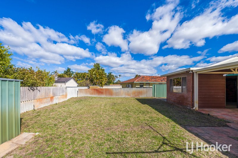 Photo - 90 Hume Road, Thornlie WA 6108 - Image 23