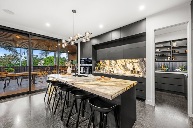 Photo - 90 Jackson Street, Hamilton QLD 4007 - Image 8
