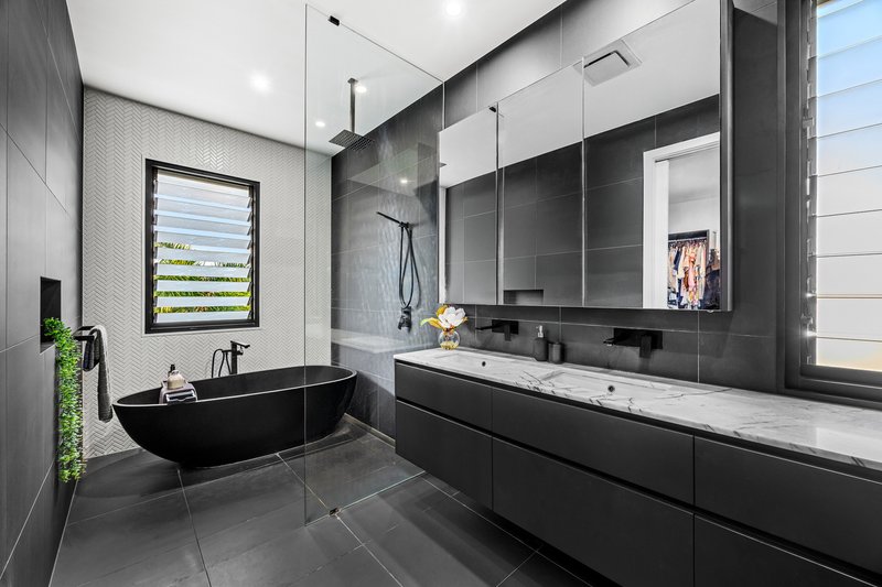 Photo - 90 Jackson Street, Hamilton QLD 4007 - Image 14
