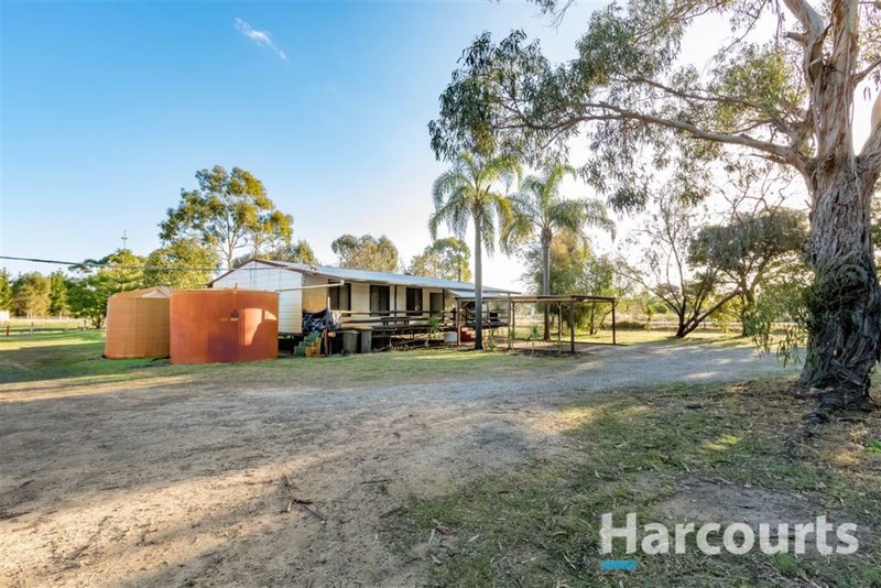 Photo - 90 Lakelands Road, Barragup WA 6209 - Image 14