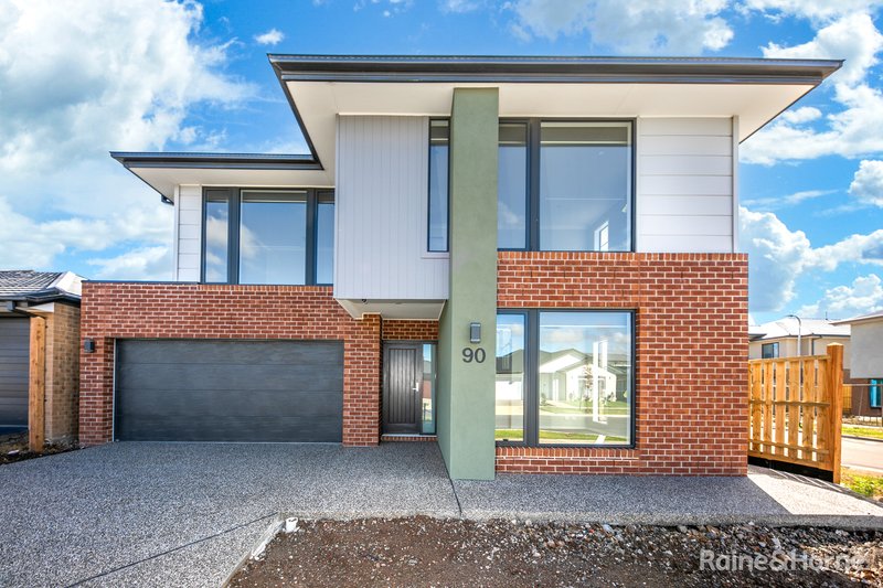 Photo - 90 Lollipop Crescent, Sunbury VIC 3429 - Image 1
