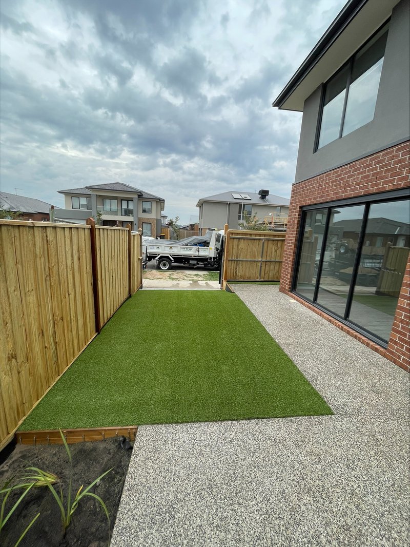 Photo - 90 Lollipop Crescent, Sunbury VIC 3429 - Image 11