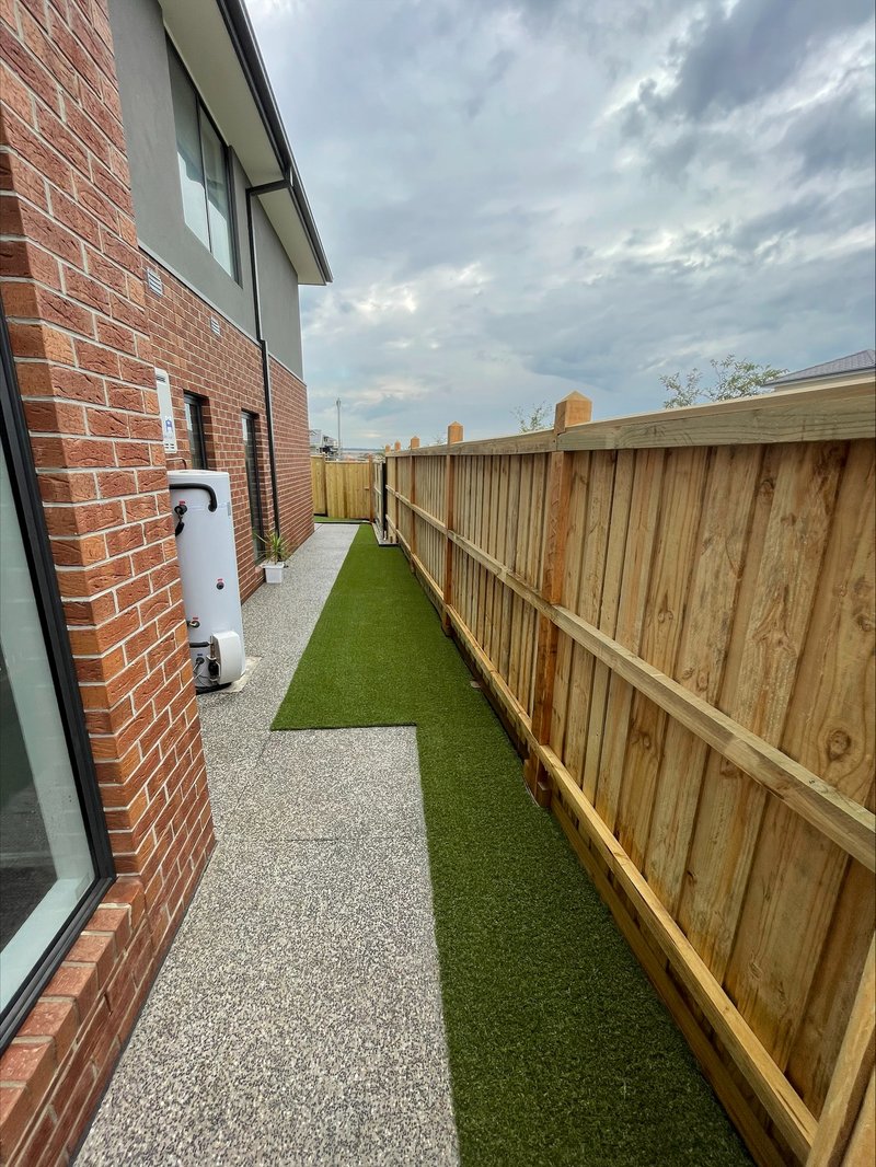 Photo - 90 Lollipop Crescent, Sunbury VIC 3429 - Image 12
