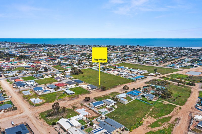 Photo - 90 ( Lot 73 ) Moonta Road, Moonta Bay SA 5558 - Image 2