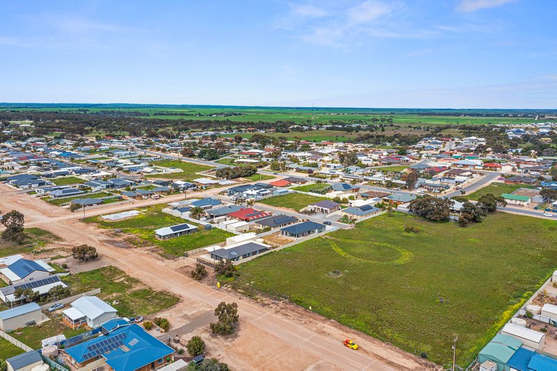 Photo - 90 ( Lot 73 ) Moonta Road, Moonta Bay SA 5558 - Image 7