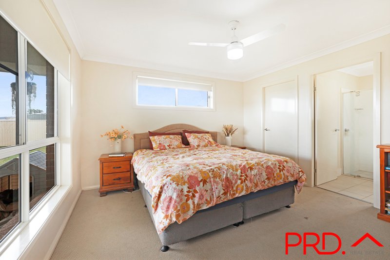 Photo - 90 Marathon Street, Tamworth NSW 2340 - Image 7