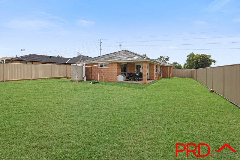 Photo - 90 Marathon Street, Tamworth NSW 2340 - Image 13