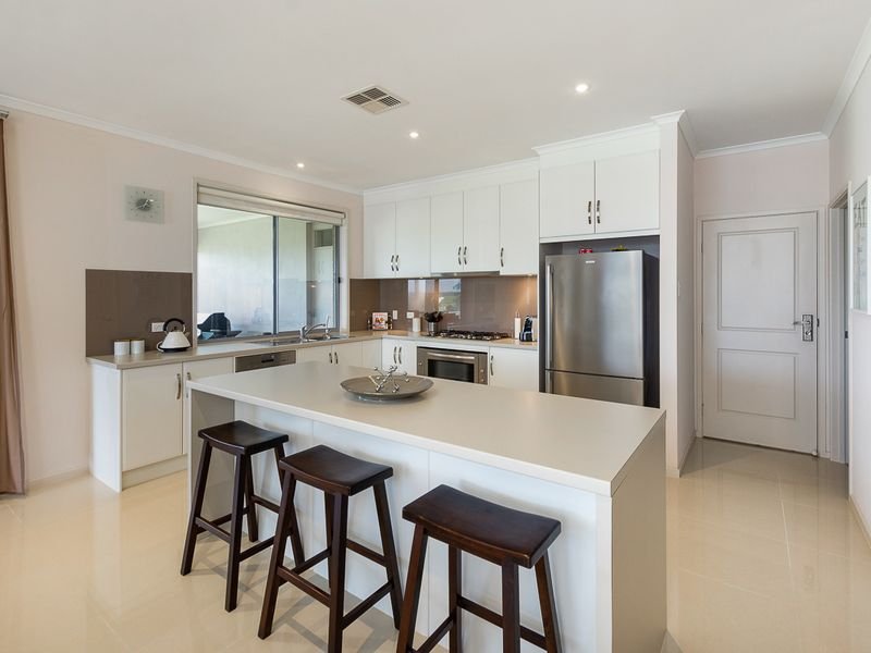 Photo - 90 Marchant Road, Strathalbyn SA 5255 - Image 3