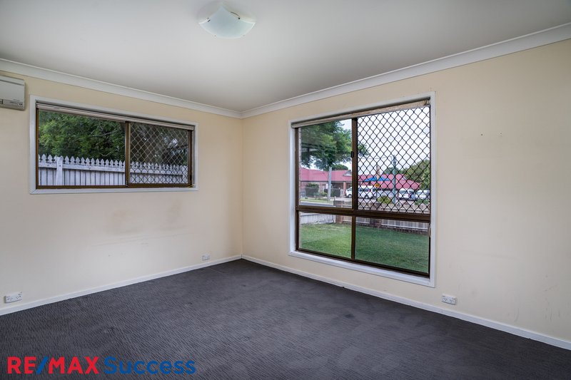 Photo - 90 Mcdougall Street, Wilsonton QLD 4350 - Image 5