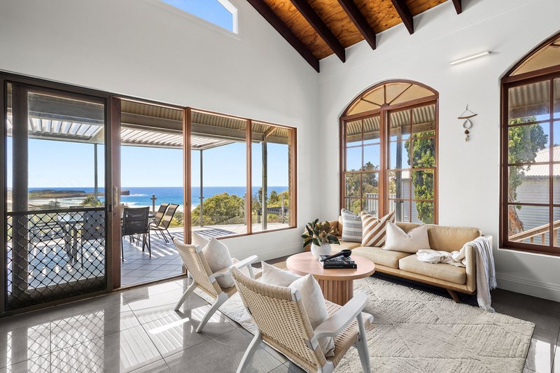 Photo - 90 Minnamurra Street, Kiama NSW 2533 - Image 4