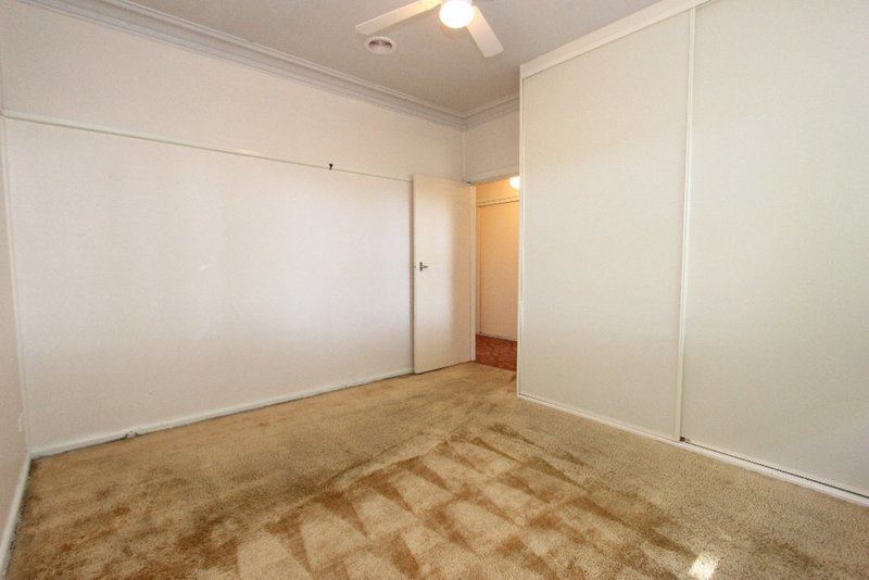 Photo - 90 Morrissett Street, Bathurst NSW 2795 - Image 7