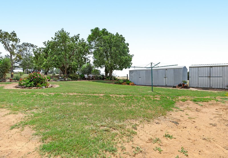 Photo - 90 Newby Street, Rosenthal Heights QLD 4370 - Image 14