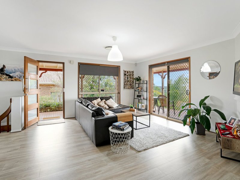 Photo - 90 Pappas Way, Carrara QLD 4211 - Image 6
