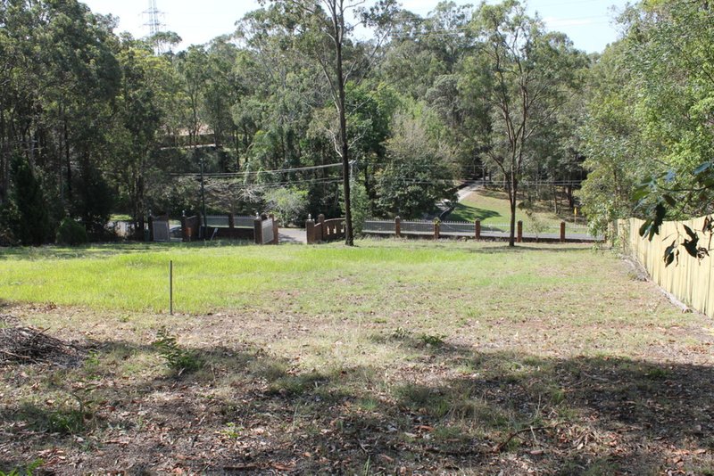 Photo - 90 Plumbs Road, Tanah Merah QLD 4128 - Image 6