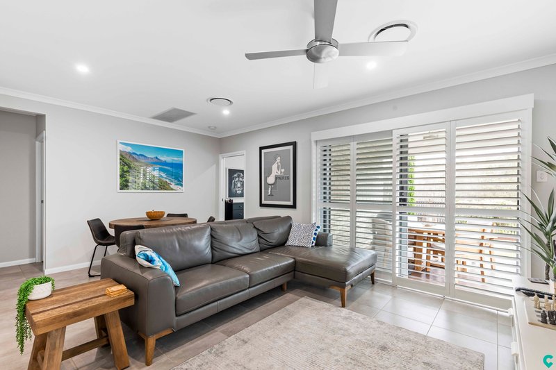 Photo - 90 Shoreview Boulevard, Griffin QLD 4503 - Image 5