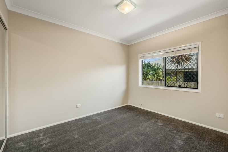Photo - 90 Spring Street, Middle Ridge QLD 4350 - Image 12