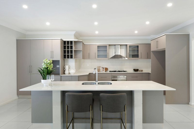 Photo - 90 Stuart Street, Blakehurst NSW 2221 - Image 7
