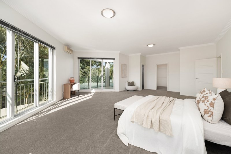 Photo - 90 Stuart Street, Blakehurst NSW 2221 - Image 14