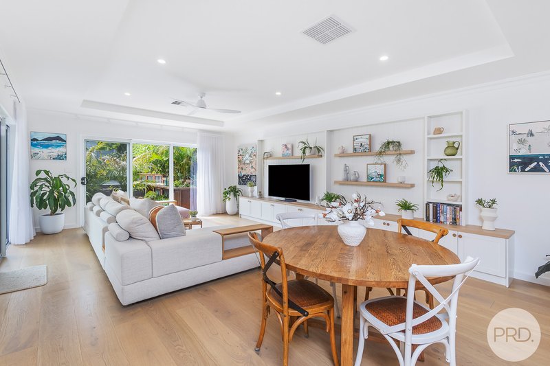 Photo - 90 Tomaree Road, Shoal Bay NSW 2315 - Image 3