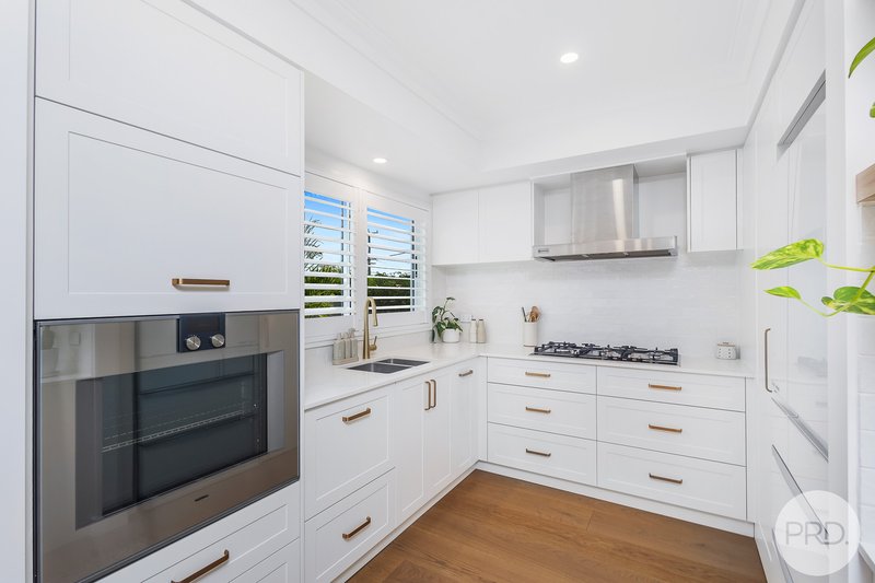 Photo - 90 Tomaree Road, Shoal Bay NSW 2315 - Image 7